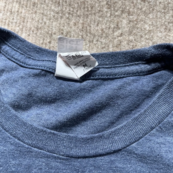 Cadillac Racing Size Meduim Fitted Grey - Picture 3 of 8